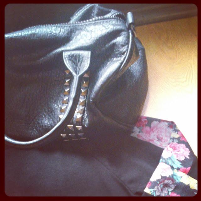 Sudadera & Tacón Sudadera & Tacón