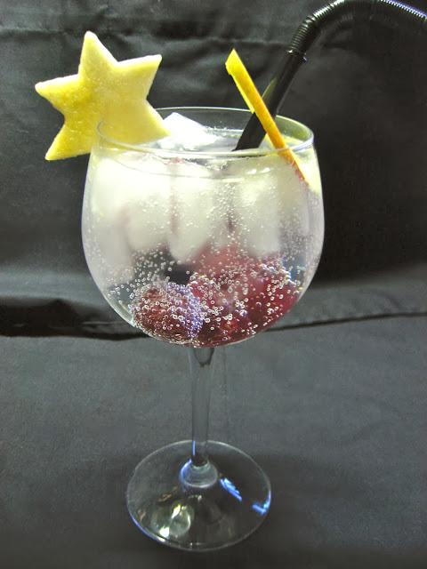 VODKA TONIC