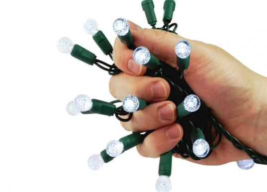 led holiday mini lights 537x387 5 Consejos para Decorar tu Hogar en Navidad de Forma Eco 