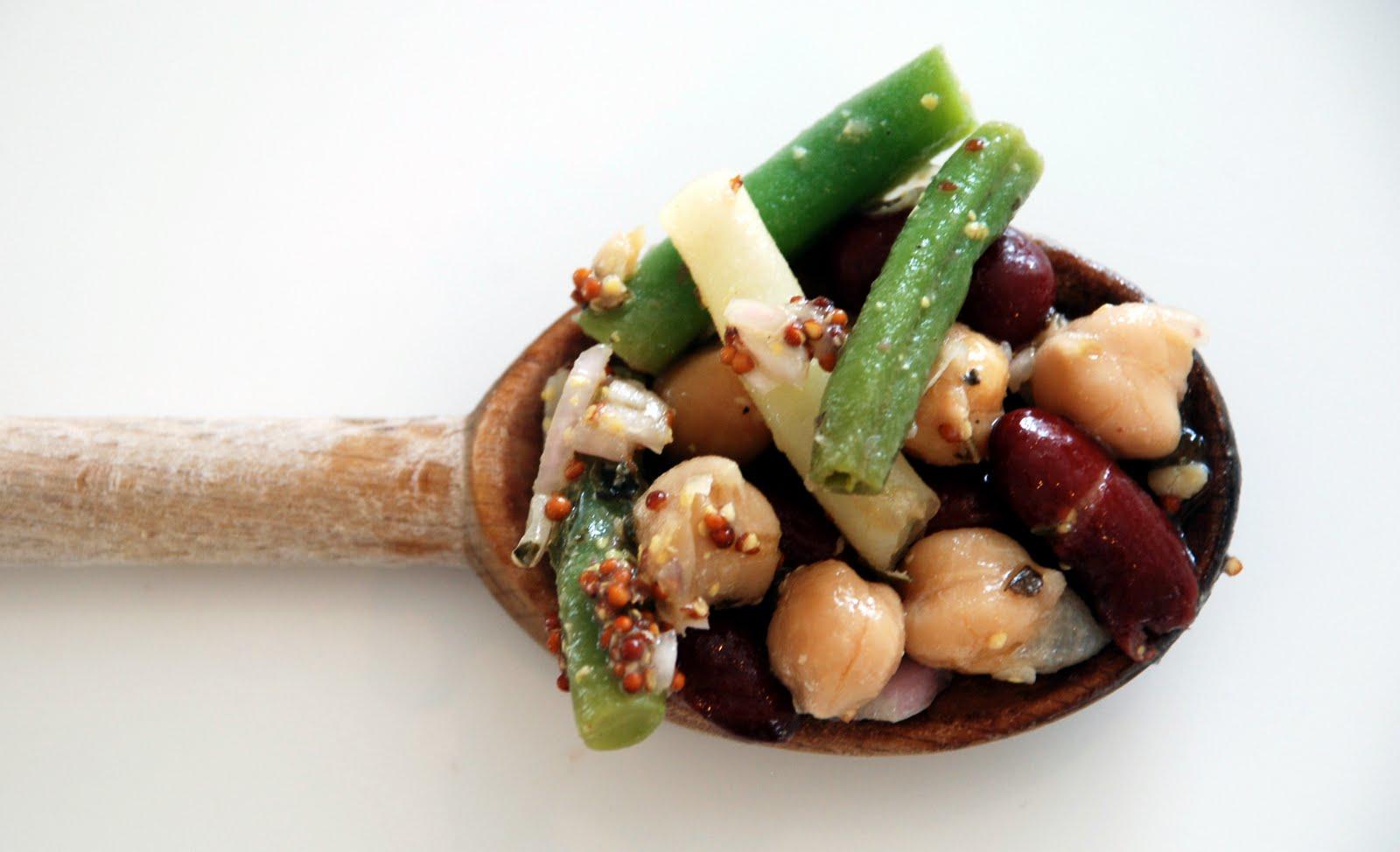 Ensalada variada de legumbres DSC_0229_edited-1-1