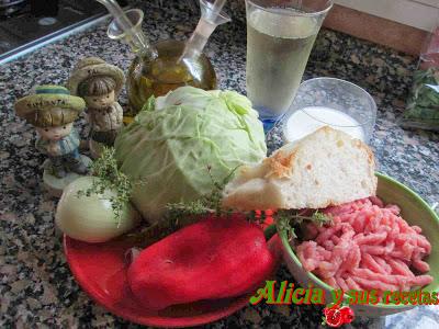 ROLLITOS DE COL RELLENOS AL CAVA ROLLITOS DE COL RELLENOS AL CAVA