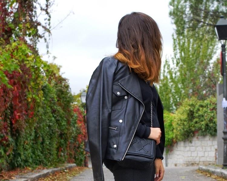 ALL IN BLACK ALL IN BLACK