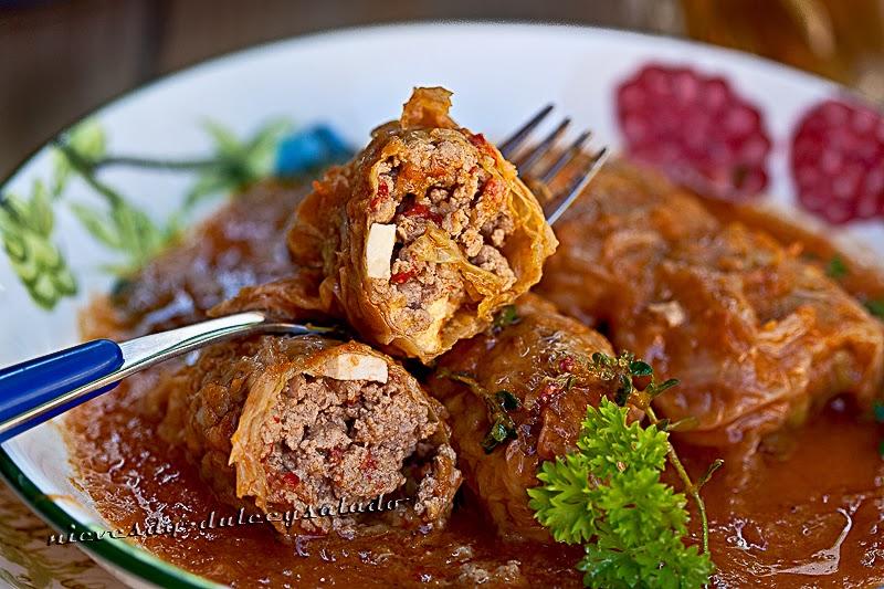 REPOLLO RELLENO DE CARNE PICADA REPOLLO RELLENO DE CARNE PICADA