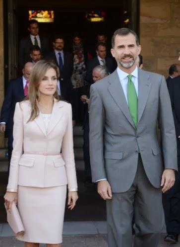 Letizia en California: mismos zapatos en cuatro colores diferentes Letizia en California: mismos zapatos en cuatro colores diferentes
