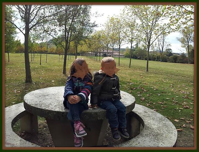 Blogger Traveller: Hojas Blogger Traveller: Hojas