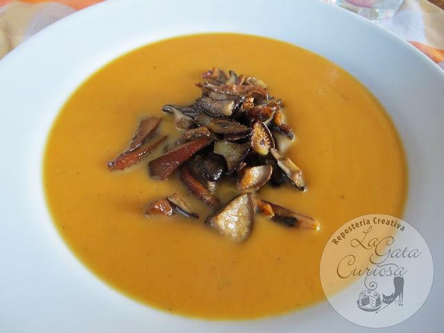 CREMA DE ZANAHORIAS CON SETAS CREMA DE ZANAHORIAS CON SETAS