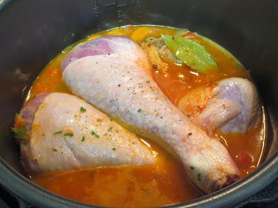 Muslos de pavo en salsa de verduras olla GM Muslos de pavo en salsa de verduras olla GM