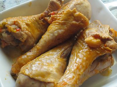 Muslos de pavo en salsa de verduras olla GM Muslos de pavo en salsa de verduras olla GM