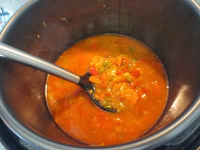 Muslos de pavo en salsa de verduras olla GM Muslos de pavo en salsa de verduras olla GM