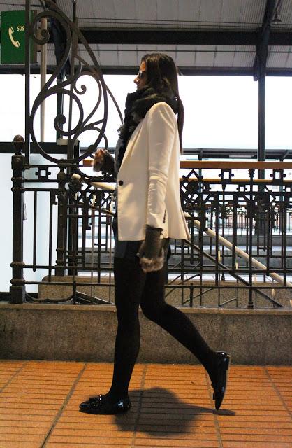 Grey mittens Grey mittens