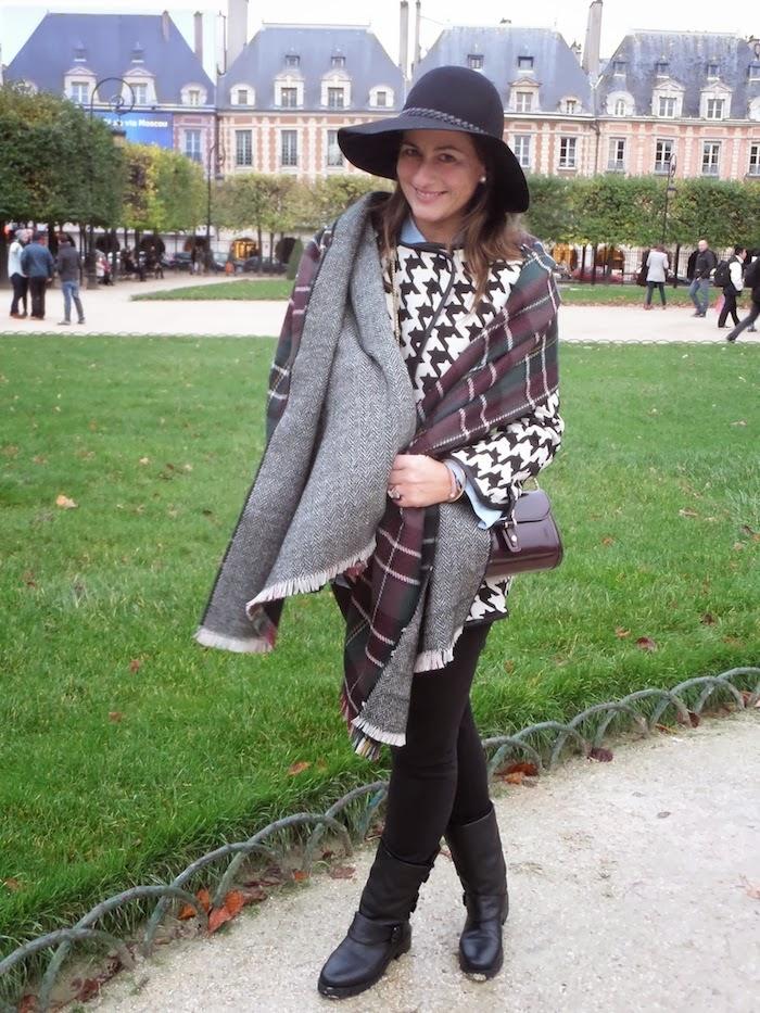 Burgundy & houndstooth Burgundy & houndstooth