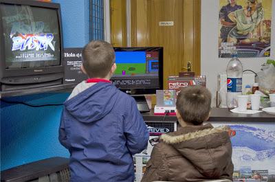 Videojuegos y retro en la nueva tienda de Emere en Torrejón de Ardoz Videojuegos y retro en la nueva tienda de Emere en Torrejón de Ardoz