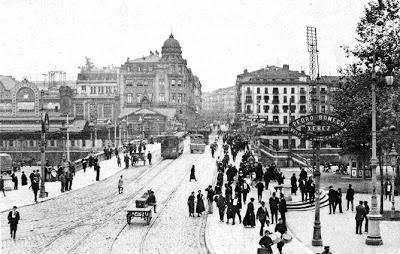 La ciudad de los ojos grises, de Félix G. Modroño .