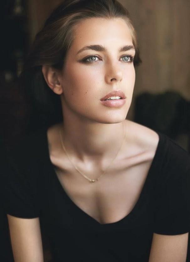 COPIA EL LOOK : IT GIRL CARLOTA CASIRAGHI COPIA EL LOOK : IT GIRL CARLOTA CASIRAGHI