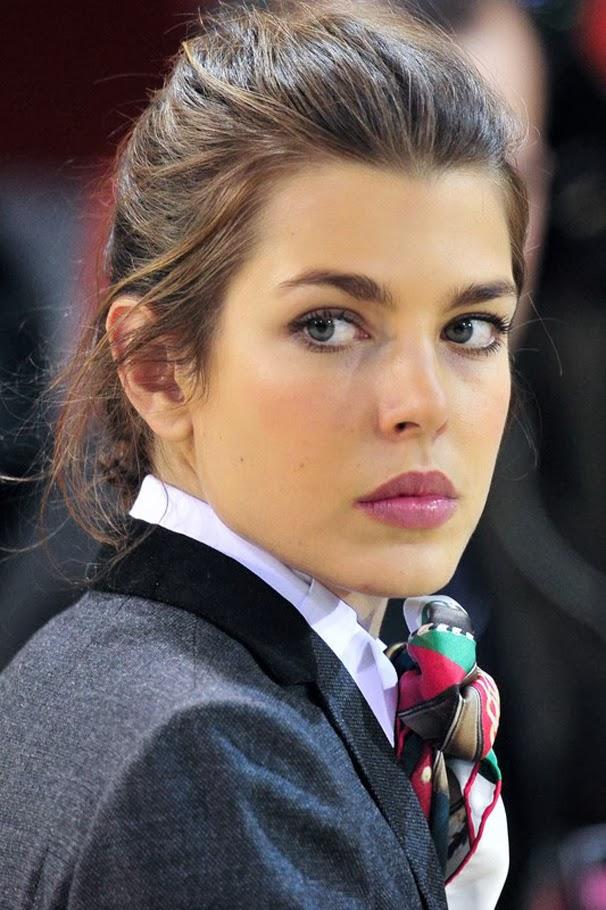 COPIA EL LOOK : IT GIRL CARLOTA CASIRAGHI COPIA EL LOOK : IT GIRL CARLOTA CASIRAGHI