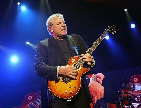 LOS ÁLBUMES MUEREN COMO FORMATO. ES DIFÍCIL SABER LO QUE EL FUTURO DEPARARÁ LOS ÁLBUMES MUEREN COMO FORMATO. ES DIFÍCIL SABER LO QUE EL FUTURO DEPARARÁ