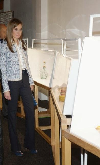Dña. Letizia finaliza su gira americana con moda low-cost de Mango Dña. Letizia finaliza su gira americana con moda low-cost de Mango