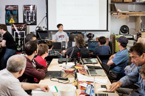 Quin Etnyre: A sus 13 Años ya Fundó su Empresa y Hace Clases en el MIT Quin Etnyre Class