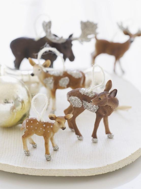 DIY, decorar animales de plástico para Navidad diy-figuras-01