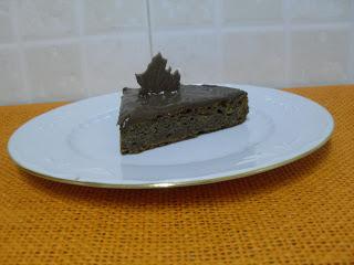 Tarta de caqui y chocolate sin lactosa