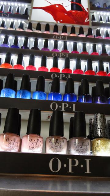 OPI, pasión por el color. OPI, pasión por el color.
