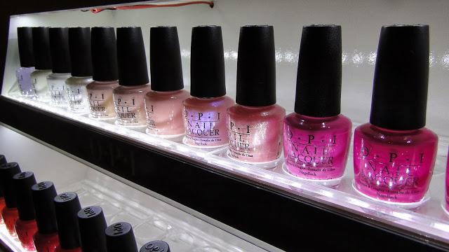 OPI, pasión por el color. OPI, pasión por el color.