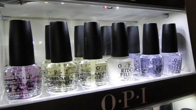 OPI, pasión por el color. OPI, pasión por el color.