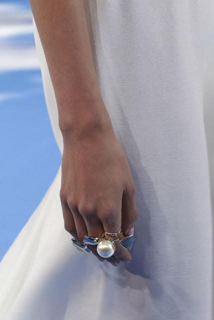 HIGH FASHION INSPIRATION HIGH FASHION INSPIRATION