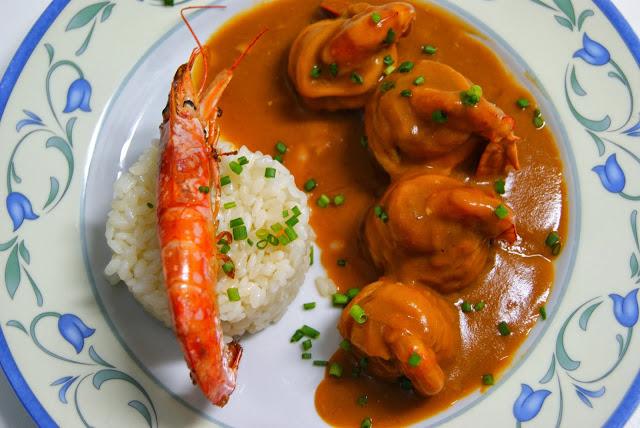 Popietas (Paupiette) de Lenguado y Gambas en Salsa Americana con Arroz Popietas (Paupiette) de Lenguado y Gambas en Salsa Americana con Arroz