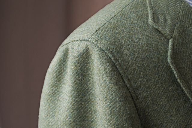 Review Americana tweed verde de López Aragón. Review Americana tweed verde de López Aragón.