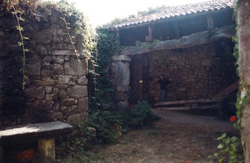 A-cero Projects VIVENDAS EMBLEMÁTICAS: TRANSFORMACIÓN EN GONDOMAR