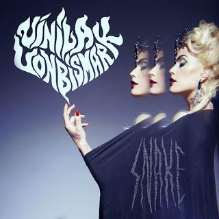 Vinila Von Bismark estrena 'Snake' Vinila Von Bismark estrena 'Snake'