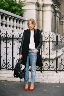 Street style:Ripped jeans