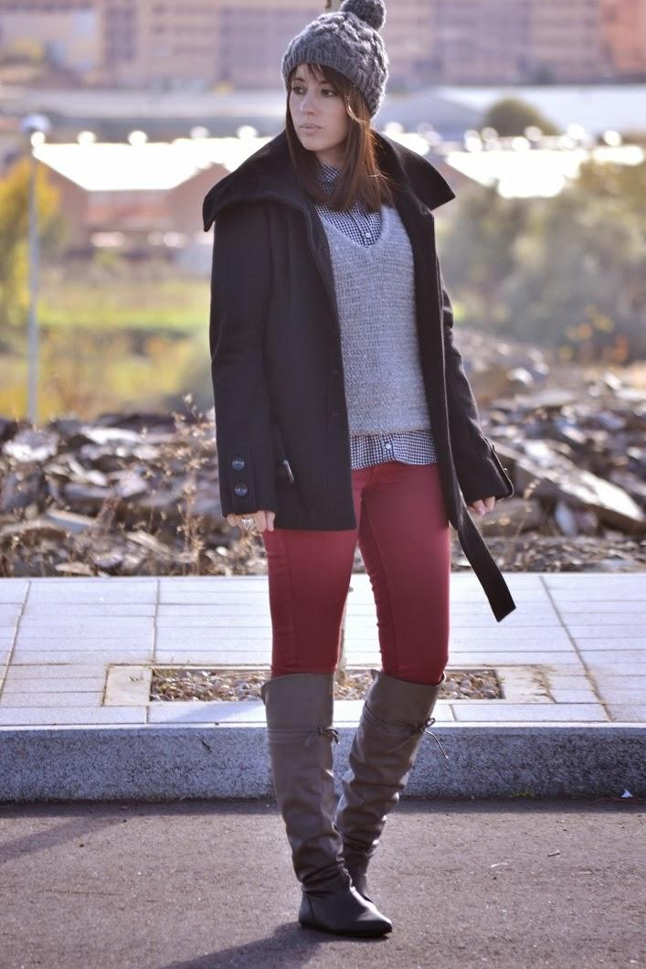 BURGUNDY AND GREY BURGUNDY AND GREY