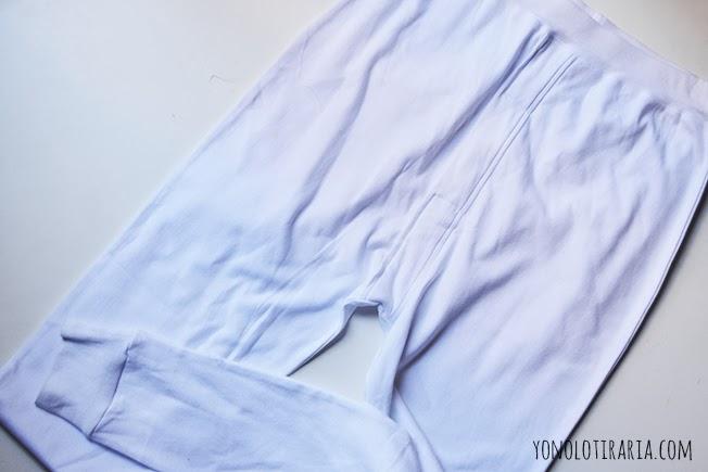 Tunear un pijama con pintura textil Tunear un pijama con pintura textil