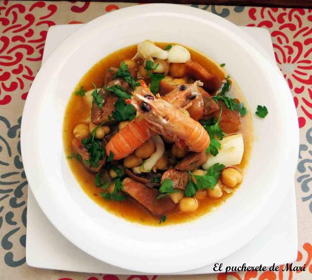 GARBANZOS CON REBOLLONES Y CIGALAS GARBANZOS CON REBOLLONES Y CIGALAS