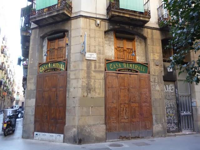 ANTIGUAS TABERNAS Y LA COCINA DEL SIGLO XIX...BARCELONA...27-11-2013... ANTIGUAS TABERNAS Y LA COCINA DEL SIGLO XIX...BARCELONA...27-11-2013...