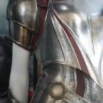 Imágenes de una exposición de vestuario de Thor: El Mundo Oscuro Exposición de vestuario de Thor: El Mundo Oscuro