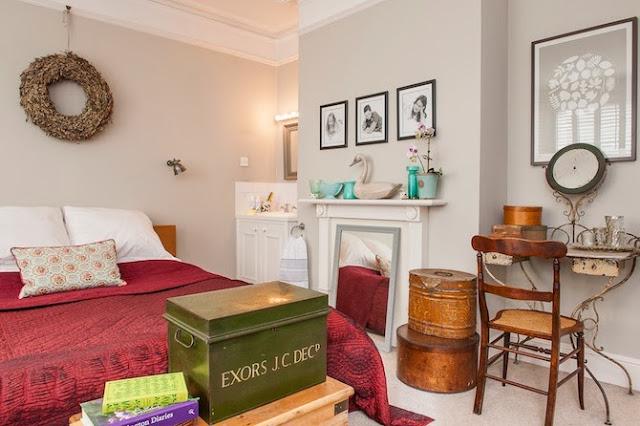 UN LUMINOSOS DORMITORIO DE ESTILO VINTAGE UN LUMINOSOS DORMITORIO DE ESTILO VINTAGE