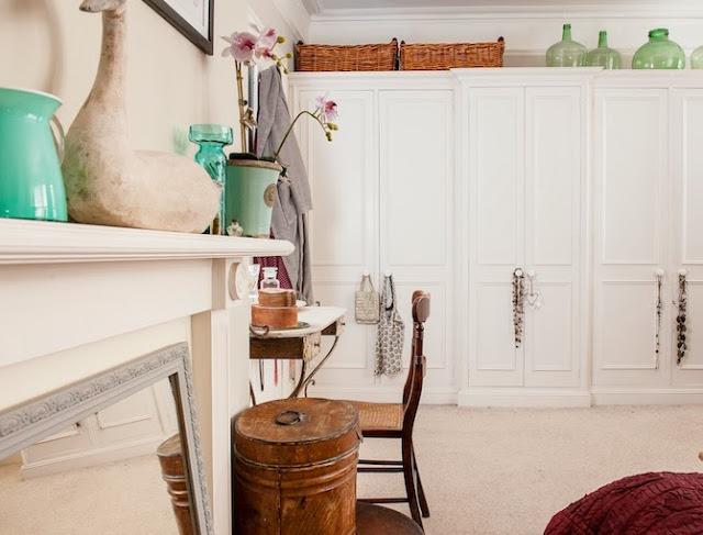 UN LUMINOSOS DORMITORIO DE ESTILO VINTAGE UN LUMINOSOS DORMITORIO DE ESTILO VINTAGE