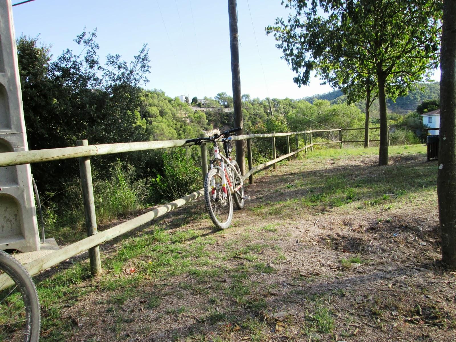 Salida 29/09/2013 Gavá - Begues - Torrelles - Ermita de Sant Martí de Porres - Sant Climent - Gavá Salida 29/09/2013 Gavá - Begues - Torrelles - Ermita de Sant Martí de Porres - Sant Climent - Gavá