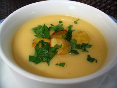 SOPA DE NABO Y CHIRIVÍA Y PATATAS RELLENAS SOPA DE NABO Y CHIRIVÍA Y PATATAS RELLENAS