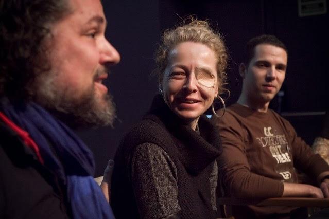 ASÍ PEGAN LOS MOSSOS EN BARCELONA...Y LOS PSICÓPATAS DE MÁS DE VEINTE PAÍSES, QUIEREN VENR A PEGAR AQUÍ, COMO QUEDAN IMPUNES...!!!28-11-2013... ASÍ PEGAN LOS MOSSOS EN BARCELONA...Y LOS PSICÓPATAS DE MÁS DE VEINTE PAÍSES, QUIEREN VENR A PEGAR AQUÍ, COMO QUEDAN IMPUNES...!!!28-11-2013...