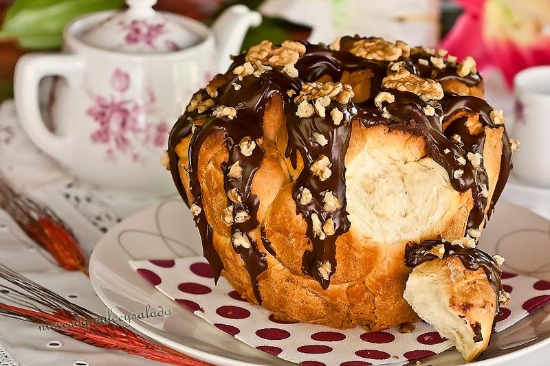 PAN DE MONO RELLENO DE CHOCOLATE Y NUECES PAN DE MONO RELLENO DE CHOCOLATE Y NUECES