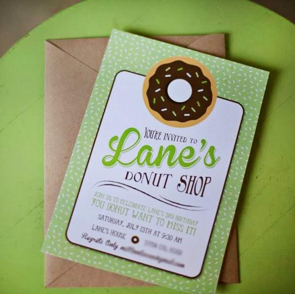 UNA FIESTA DE CUMPLEAÑOS CON DONUTS UNA FIESTA DE CUMPLEAÑOS CON DONUTS