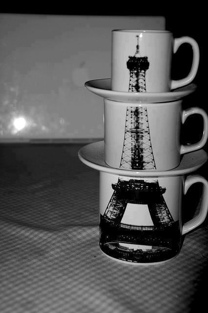 We love these stackable mugs. Each cup of coffee takes us on a trip to Paris! What kind of coffee would drink in Paris? #Coffee #Cups #Paris #MrCoffee