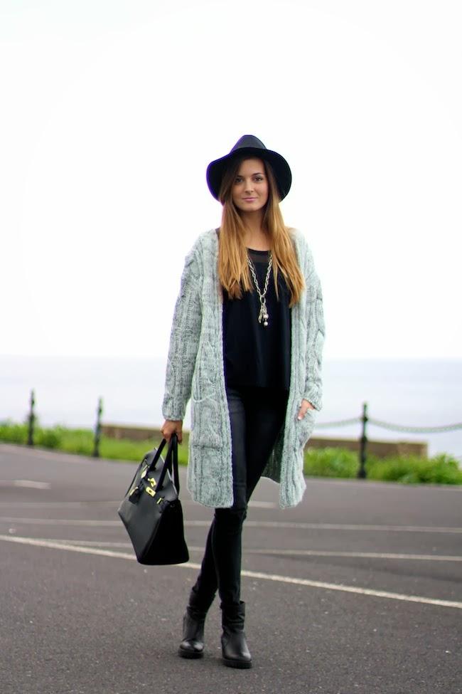 Black is the key Black is the key