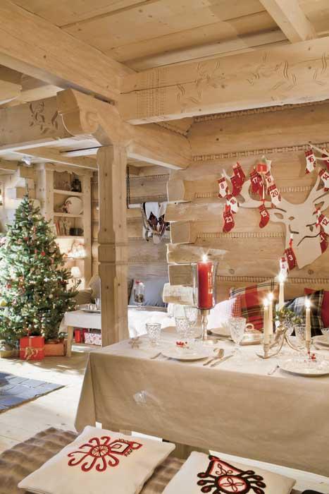 UNA CABAÑA EN POLONIA ESPERANDO A PAPA NOEL UNA CABAÑA EN POLONIA ESPERANDO A PAPA NOEL