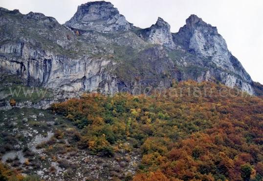 Frontera de naturaleza asturiana entre brañas y vaqueiros, Somiedo