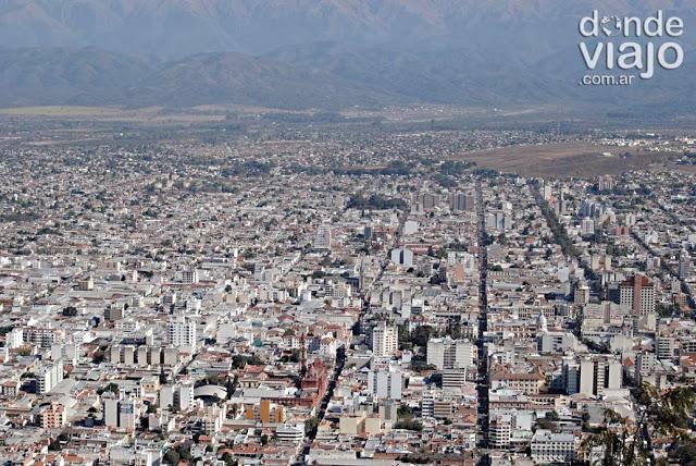 Vista aérea de la ciudad de Salta Vista aérea de la ciudad de Salta